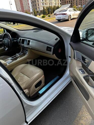 Jaguar XF 2015, 86,000 km - 2.2 l - Bakı