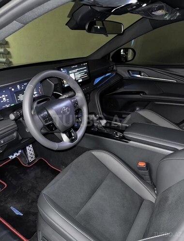 Toyota Camry-9