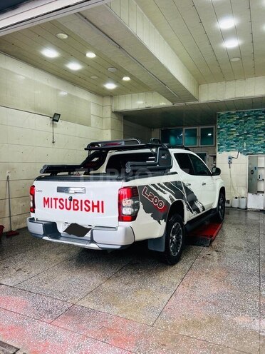 Mitsubishi L200 2023, 47,000 km - 2.4 l - Bakı