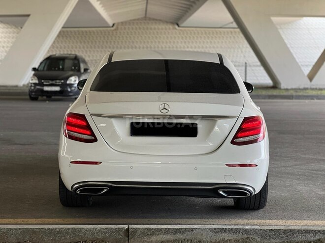 Mercedes E 200 d 2018, 207,000 km - 2.0 l - Bakı