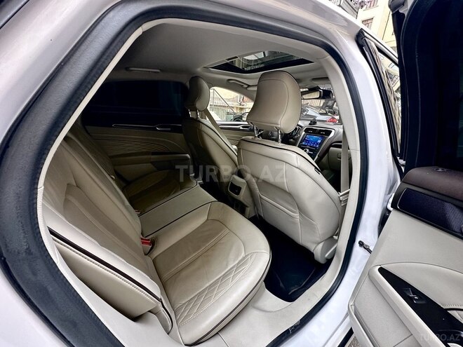 Ford Fusion (North America) 2017, 125,233 km - 2.0 л - Bakı