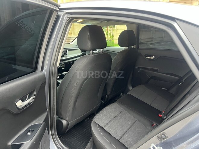 Kia Rio 2018, 141,500 km - 1.6 l - Bakı