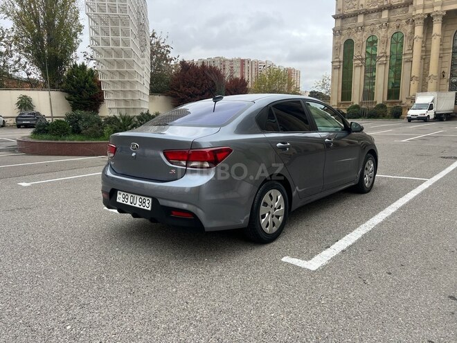 Kia Rio 2018, 141,500 km - 1.6 l - Bakı