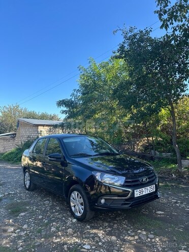 LADA (VAZ) Granta 2019, 140,000 km - 1.6 л - Qusar