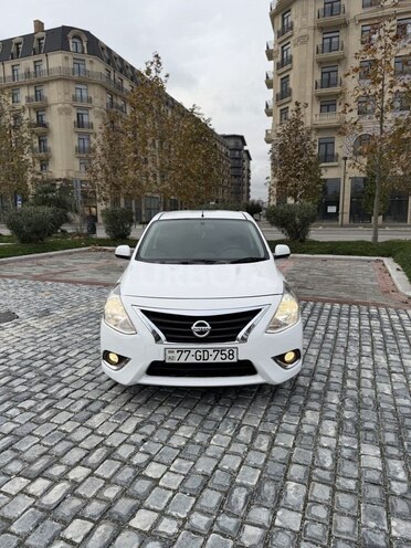 Nissan Sunny 2014, 256,975 km - 1.5 l - Bakı