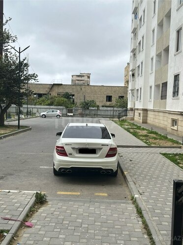 Mercedes C 250 2007, 198,000 km - 2.5 l - Bakı