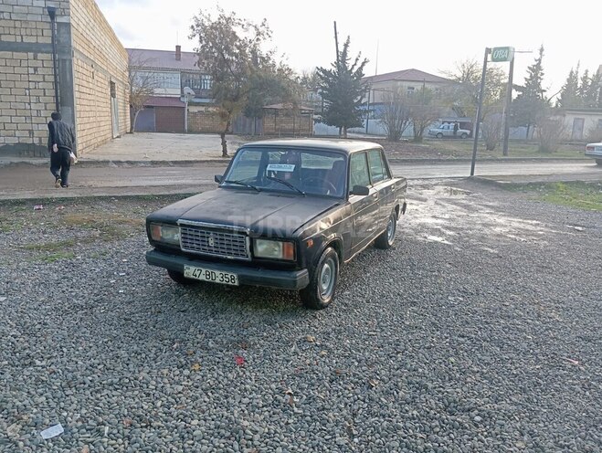 LADA (VAZ) 2107 1983, 258,963 km - 1.5 l - Salyan