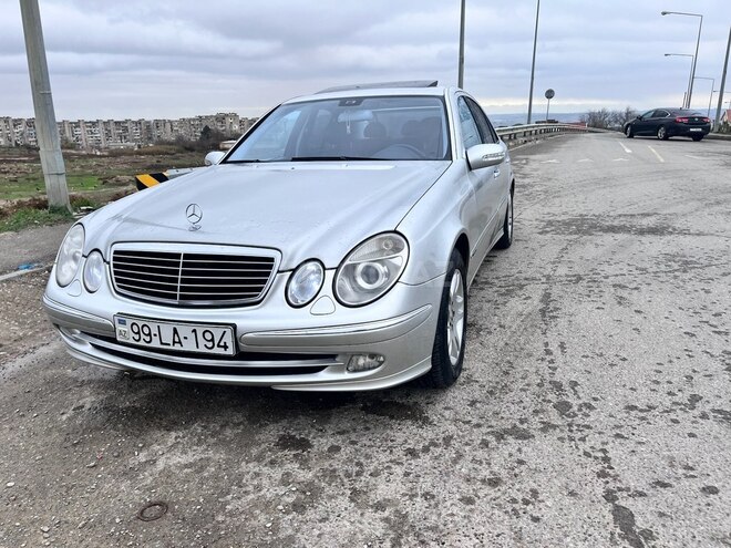 Mercedes E 320 2002, 282,813 km - 3.2 l - Bakı