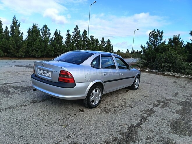Opel Vectra 1998, 288,545 km - 1.8 l - Bakı