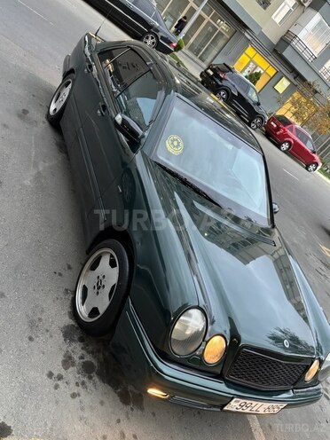 Mercedes E 300 1998, 345,000 km - 3.0 l - Bakı