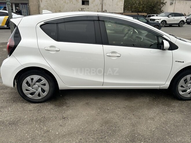 Toyota Aqua 2020, 103,000 km - 1.5 л - Bakı