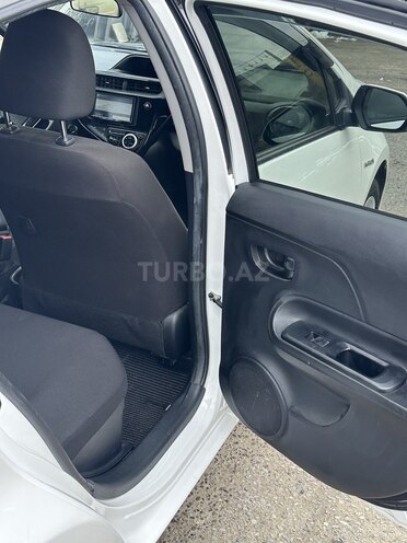 Toyota Aqua 2020, 103,000 km - 1.5 л - Bakı