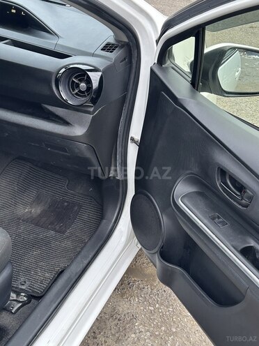 Toyota Aqua 2020, 103,000 km - 1.5 л - Bakı