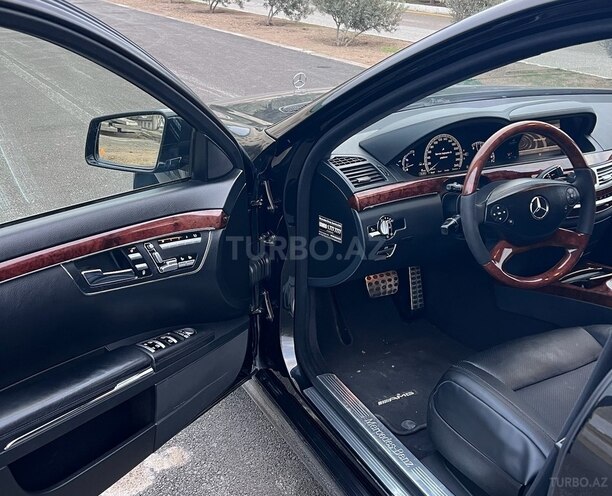 Mercedes S 550 2010, 247,000 km - 5.5 l - Bakı