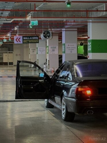 BMW 535 1998, 398,558 km - 3.5 l - Bakı