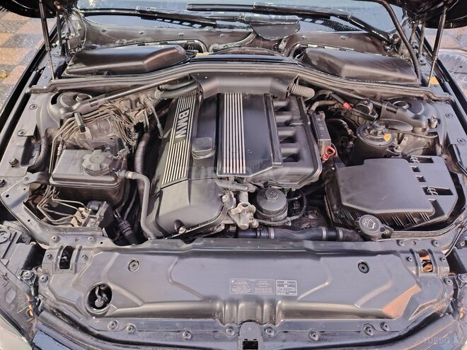 BMW 525 2004, 267,000 km - 2.5 l - Bakı
