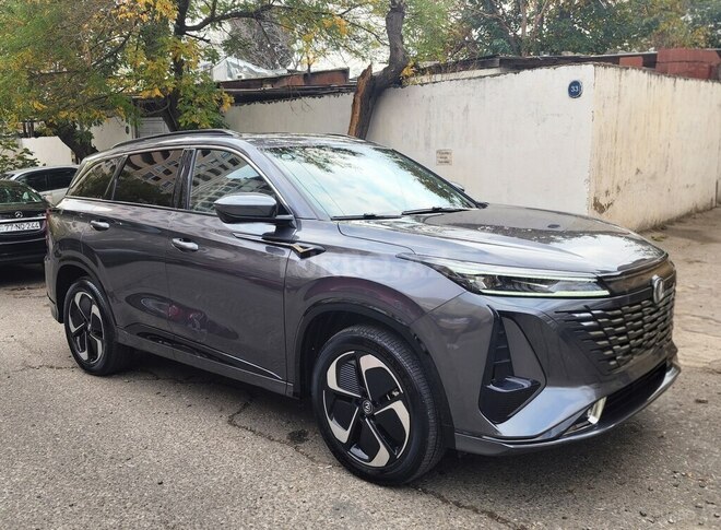 Changan CS 75 Plus 2023, 16,000 km - 1.5 л - Bakı