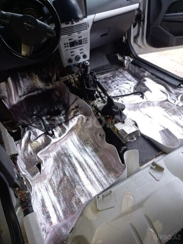 Opel Astra 2009, 410,000 km - 1.3 l - Bakı