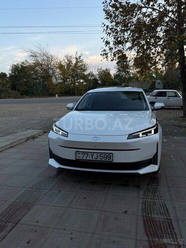 Changan Qiyuan A05 2025, 14,000 km - 1.5 l - Bakı