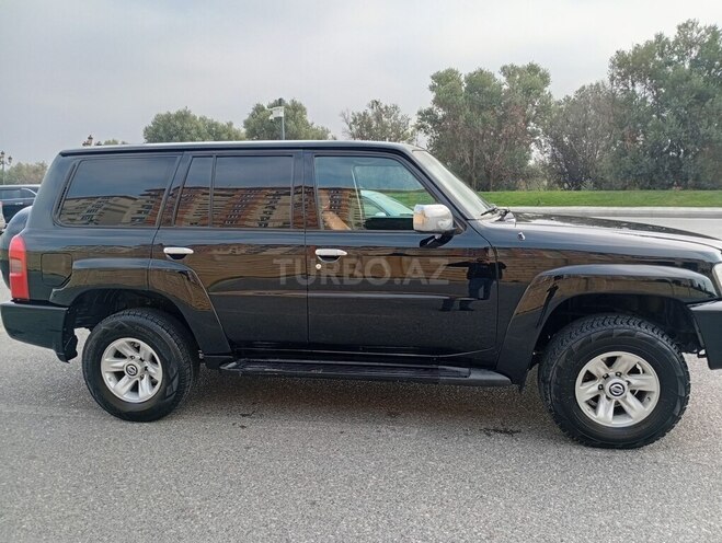 Nissan Patrol 2007, 580,000 km - 4.8 l - Bakı