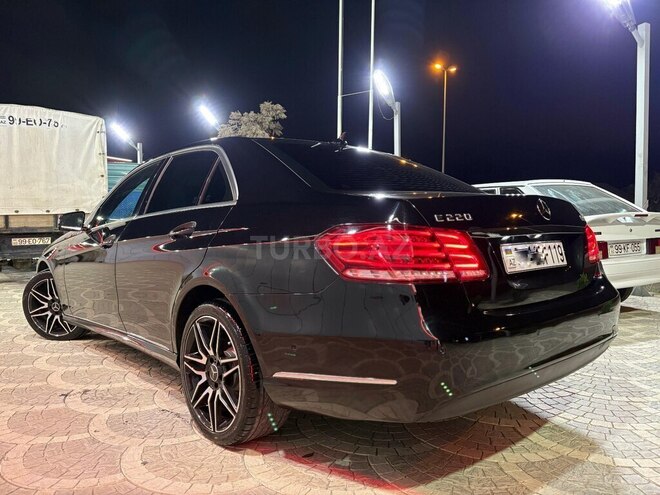 Mercedes E 220 2013, 418,000 km - 2.1 l - Bakı