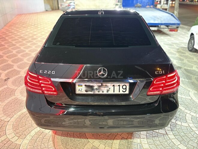 Mercedes E 220 2013, 418,000 km - 2.1 l - Bakı