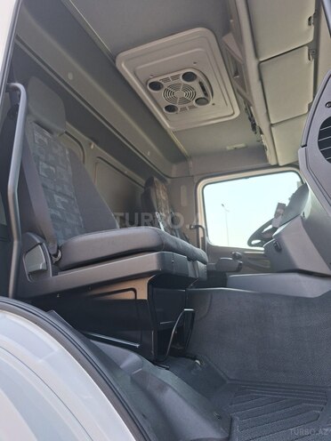 Mercedes Axor 2533-5