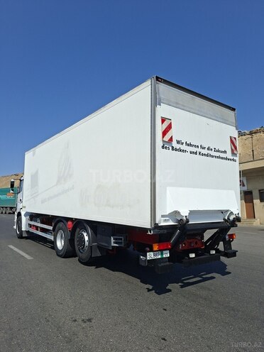 Mercedes Axor 2533-3