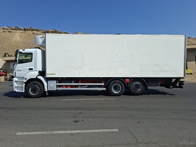 Mercedes Axor 2533-2