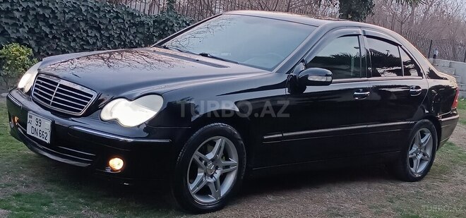 Mercedes C 240 2003, 464,000 km - 2.6 l - Zaqatala