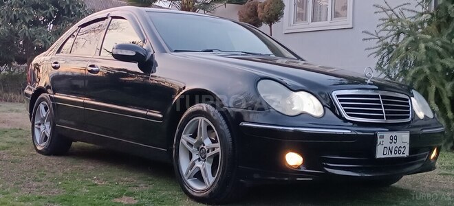 Mercedes C 240 2003, 464,000 km - 2.6 l - Zaqatala
