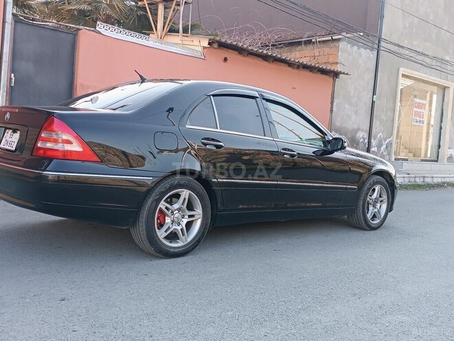 Mercedes C 240 2003, 464,000 km - 2.6 l - Zaqatala