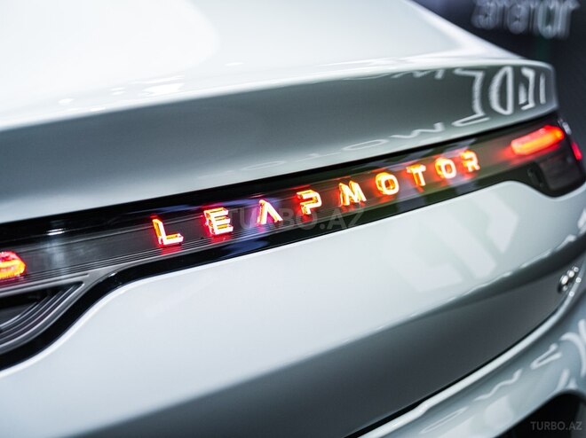Leapmotor C01-11