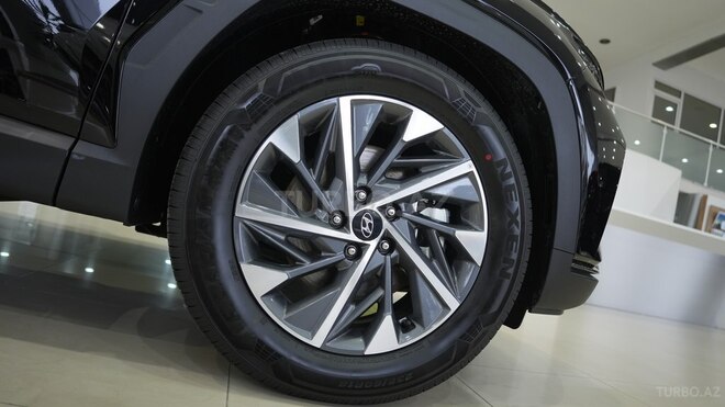 Hyundai Tucson L-32