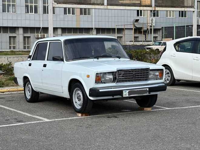 LADA (VAZ) 2107 2009, 96,000 km - 1.6 л - Bakı