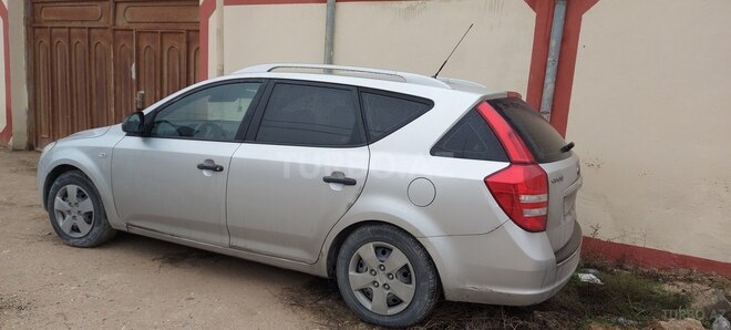 Kia  2007, 283,000 km - 1.6 l - Bakı