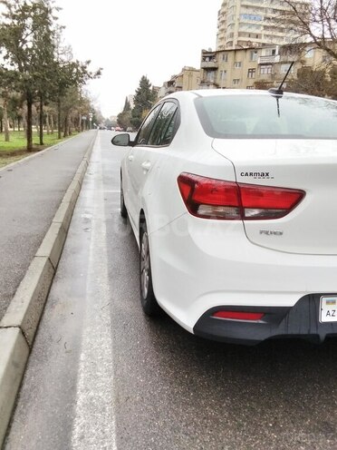 Kia Rio 2019, 126,000 km - 1.6 l - Bakı