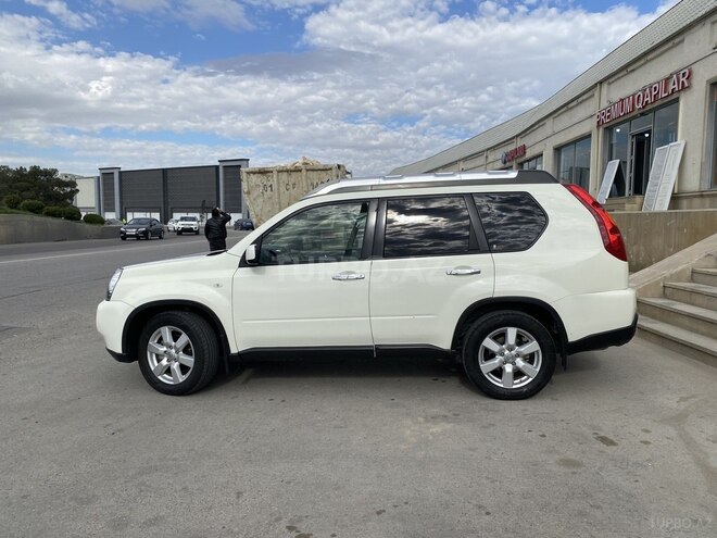 Nissan X-Trail 2010, 267,000 km - 2.5 l - Bakı
