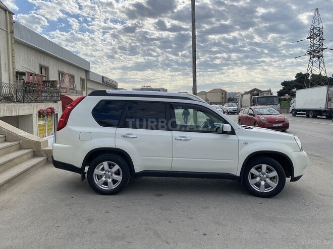 Nissan X-Trail 2010, 267,000 km - 2.5 l - Bakı