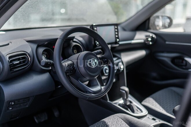 Toyota Yaris Cross-7
