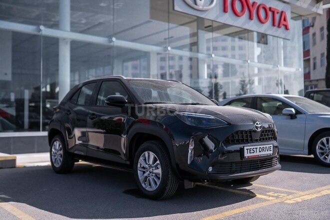 Toyota Yaris Cross-3