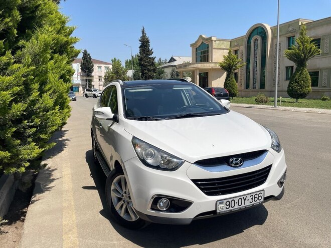 Hyundai ix35-1
