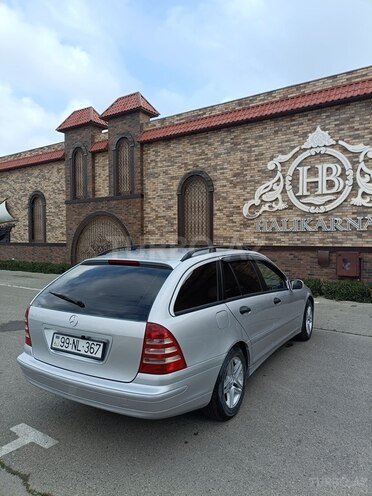 Mercedes C 220 2006, 325,000 km - 2.2 л - Bakı
