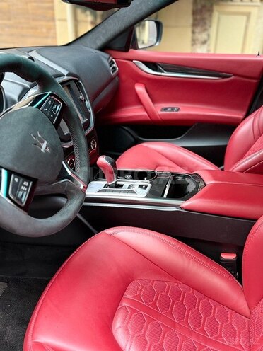 Maserati Ghibli 2013, 133,500 km - 3.0 l - Bakı