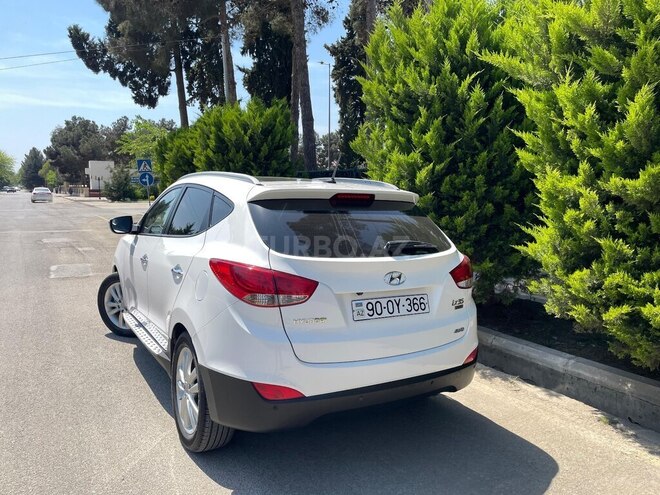Hyundai ix35-5