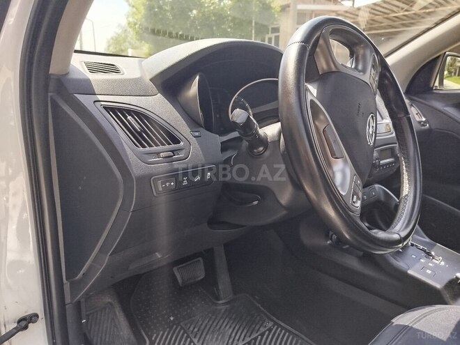 Hyundai ix35-8