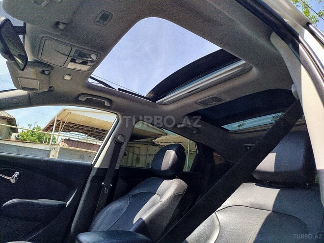 Hyundai ix35-11