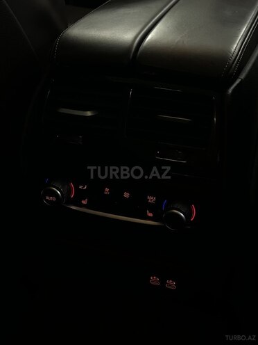 BMW 530e-18