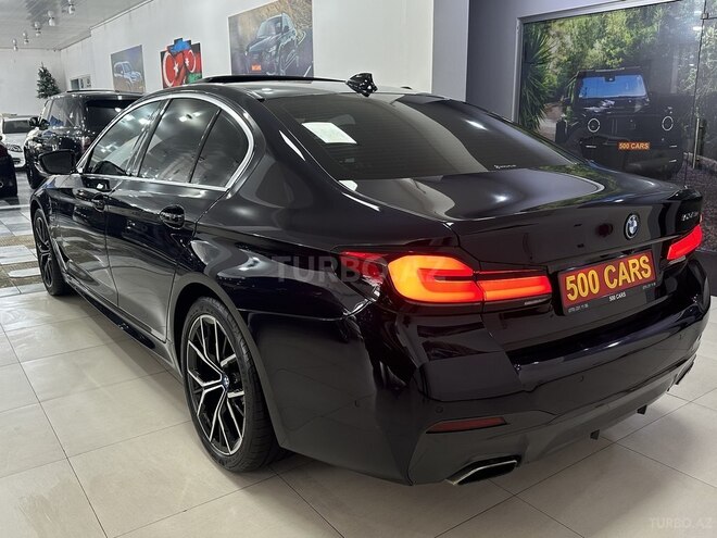 BMW 530e-13