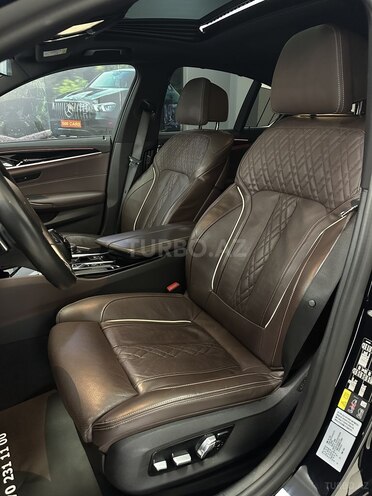 BMW 530e-9